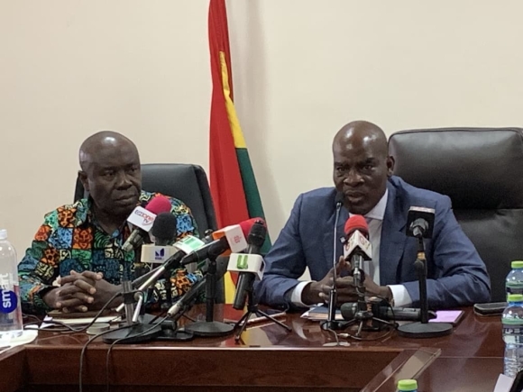 Haruna Iddrisu (right), Minister of Education, briefing the media on the outcome of the meeting with the three teacher unions. With him is Emmanuel Kwadwo Agyekumthe, Minister of Employment and Job Creation