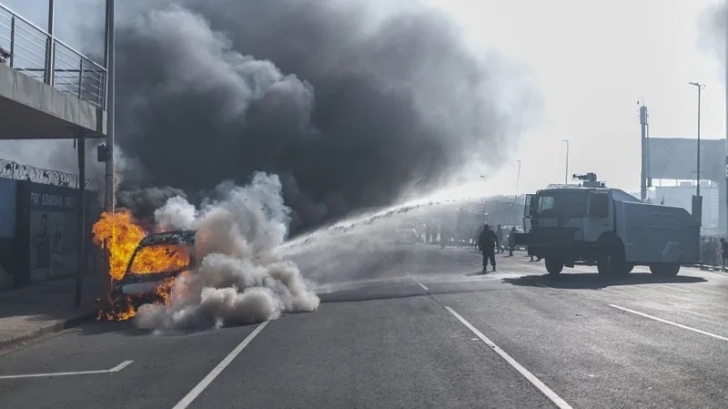 Police fired rubber bullets to disperse crowds as businesses remained shut