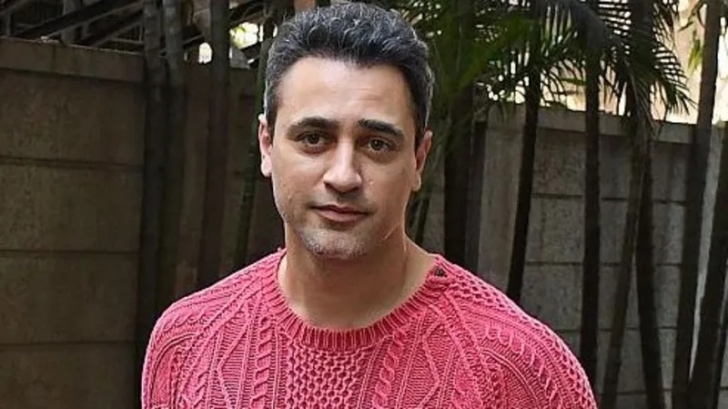 Imran Khan had been briefly detained by the police on 10 October while participating in a protest in Mumbai