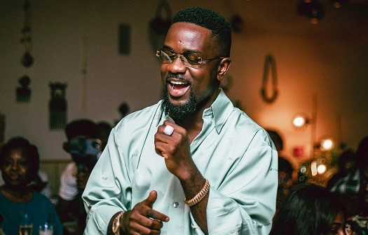 Why I don’t answer calls, messages — Sarkodie   
