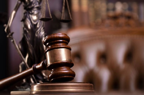 Arts Centre: 2 men nabbed for ‘wee’ possession