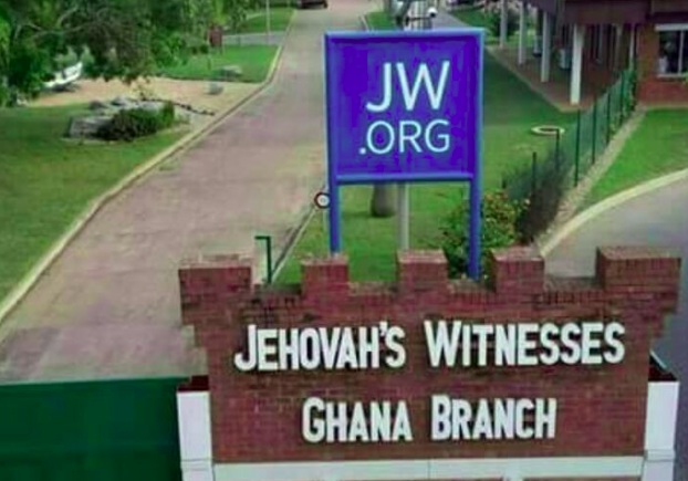 Jehovah's Witnesses keep whole blood ban but allow personal choice on components