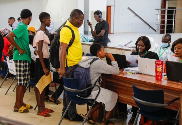 SHS placement blues: Parents, JHS graduates chase schools - Resolution centre addresses concerns