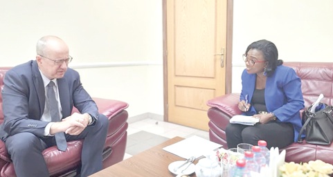 Andrei Ordash (left), Russian Ambassador to Ghana, speaking to Daily Graphic's Augustina Tawiah 