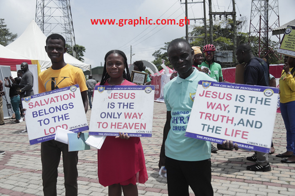 Preachers displayed Gospel placards