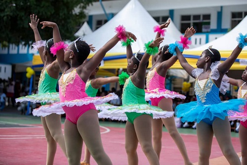 Some performances from the school children