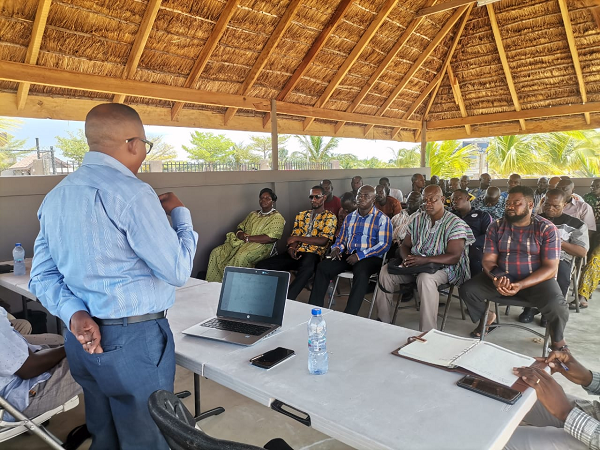 The GMA providing fishers with regular and daily marine forecast