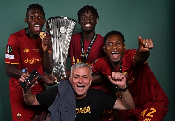 Felix Afena - Gyan (left) celebrating with his manager, Jose Mourinho, and some teammates Felix Afena - Gyan (left) celebrating with his manager, Jose Mourinho, and some teammates