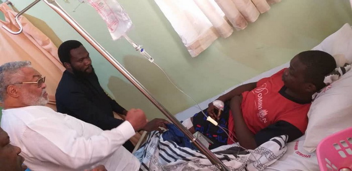 The former President interacts with Edem Tekpli.