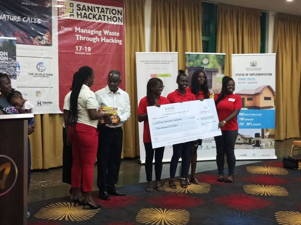 Some of winners with their cheque