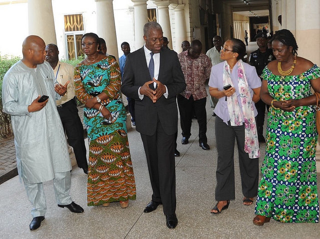 15816659374 3d08ef9ca3 z