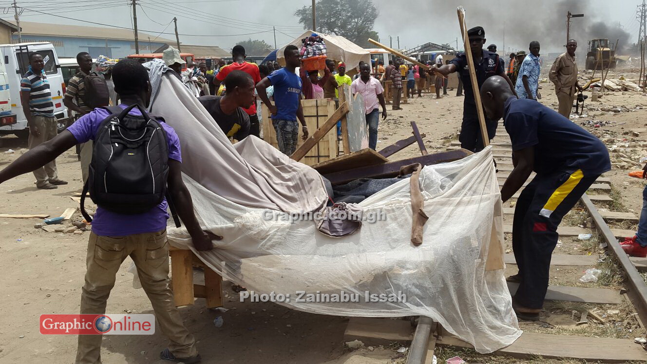 AMA demolishes unauthorised structures  5 