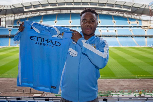 Raheem Sterling signs for Manchester City