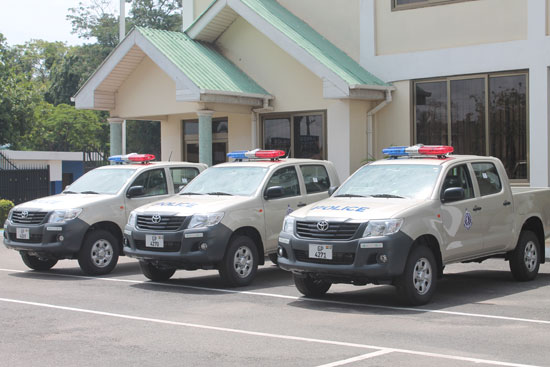 TBJosguapolicedonation15