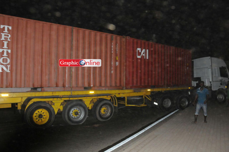 trailer rams cars  6 