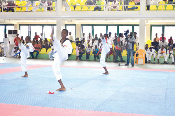 Some of the contestants displaying their skills in the assembly form category