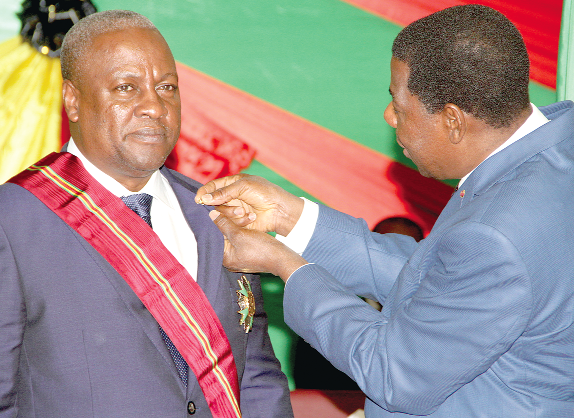 President Mahama was decorated by President Boni Yayi during his visit to Benin last Monday.