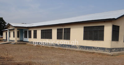 The abandoned health centre at Wulugu