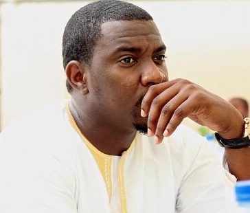 John Dumelo