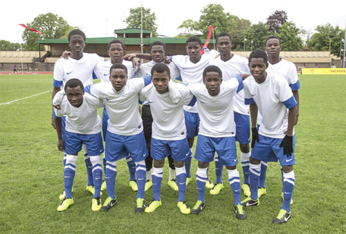 A line-up of the Right to Dream U-15 team