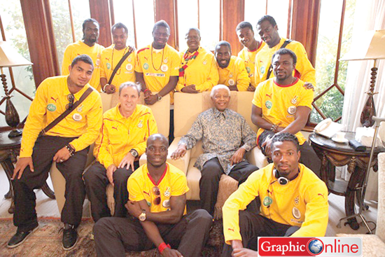 • Then Black Stars coach, Milovan Rajevac, Ms Sena Dansua and some Black Stars players with Madiba.