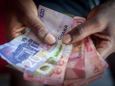 Ghana cedi named world’s best-performing currency by Bloomberg