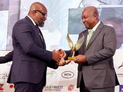 Daniel McKorley named Salt Mining CEO of the Year at 2025 Ghana CEO Summit