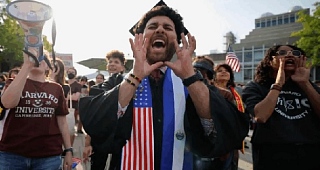 Trump ban on entry of foreign Harvard students blocked by US judge