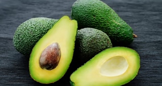 Avocado is one of 9 fruits known to flush out toxins from liver, kidneys when consumed daily