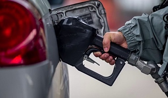 What to expect from oil and gas prices as strikes on Iran continue