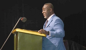 Justice Paul Baffoe-Bonnie (inset), acting Chief Justice, speaking at the 29th GJA Awards ceremony in Kumasi. Picture: EMMANUEL BAAH