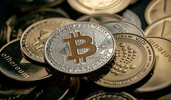 Crypto bloodbath wipes out billions, but signs of stabilization emerge