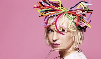 Sia's ex demands $250,000 per month in spousal support