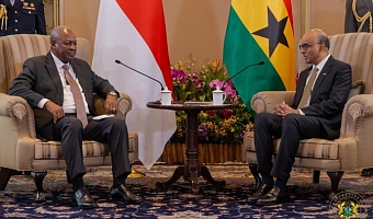 Mahama outlines 10 major projects for Singapore investors in Ghana