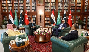 Foreign Ministers Badr Abdelatty of Egypt, Prince Faisal bin Farhan Al Saud of Saudi Arabia, Ishaq Dar of Pakistan and Hakan Fidan of Turkey meet to discuss regional de-escalation, amid the U.S.-Israel conflict with Iran, in Islamabad, Pakistan, March 29, 2026. Muammer Tan/Turkish Foreign MinistryHandout via REUTERS 