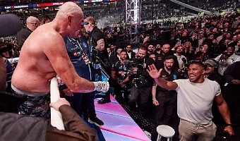 Tyson Fury (left) has won 35 pro fights with two defeats and one draw, while Anthony Joshua (right) has won 29 and lost four