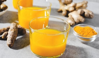 Turmeric water can offer anti-inflammatory and antioxidant benefits