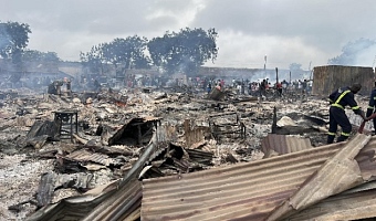 Ghana National Fire Service contain fire at Timber Market; two fighters injured