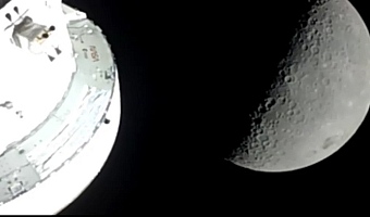 A view from Orion minutes before it disappeared behind the lunar far side