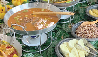 Local dishes are a Ghanaian favourite at buffet