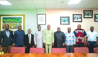 Dr Samuel Ofosu-Ampofo (middle), Board Chairman of COCOBOD, with members of the Cocoa Tertiary Education Trust and Scholarship Committee after the inauguration. With them is Mr Randy Abbey (2nd from right), CEO of the COCOBOD