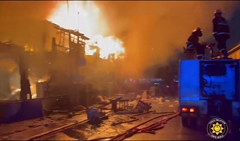 Fire destroys 32 rooms at Accra Central Police Barracks Annex – Firefighter critically injured