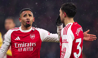 Pressure mounts as Arsenal blow two-goal lead to draw at Wolves