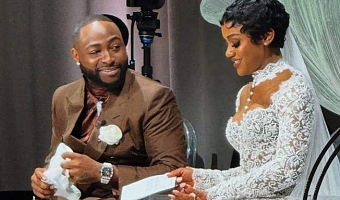 Davido begs Chioma to let him get massaged by multiple women in Ghana