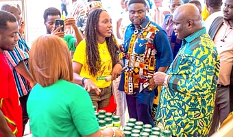 Alberta Nana Akyaa Akosa (3rd from right), Executive Director of Afrihouse Foundation, explaining a point to Eric Opoku (right), Minister of Food and Agriculture
