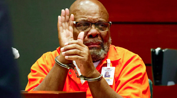 Richard Ferguson is sworn in as he takes the stand during his sentencing hearing at the Osceola County Courthouse on Wednesday, February 18, 2026. Ferguson is convicted of manslaughter after letting his 15-year-old son drive his car, leading to a crash that killed four people. (Rich Pope/Orlando Sentinel)