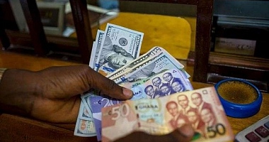 Cedi depreciates 8.4% against dollar as inflation falls to 3.4% – Bank of Ghana data