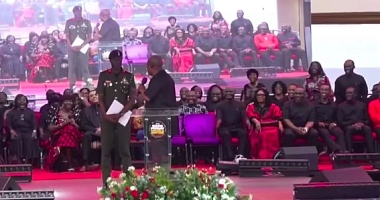 VIDEO: ‘Sit down, I’m safe here’ — President Mahama’s surprise moment at Easter gathering