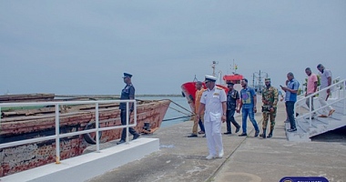Ghana navy seizes 8 boats suspected of illegal bunkering