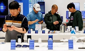 Samsung is also one of the world's leading smartphone makers